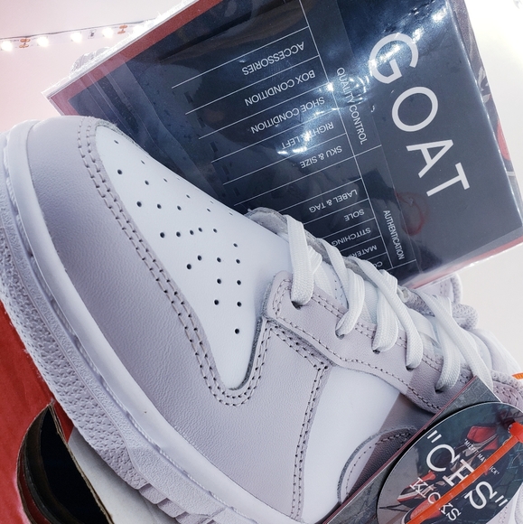 ❗️SOLD❗️Nike Dunk Low | VENICE (W) - Picture 15 of 16